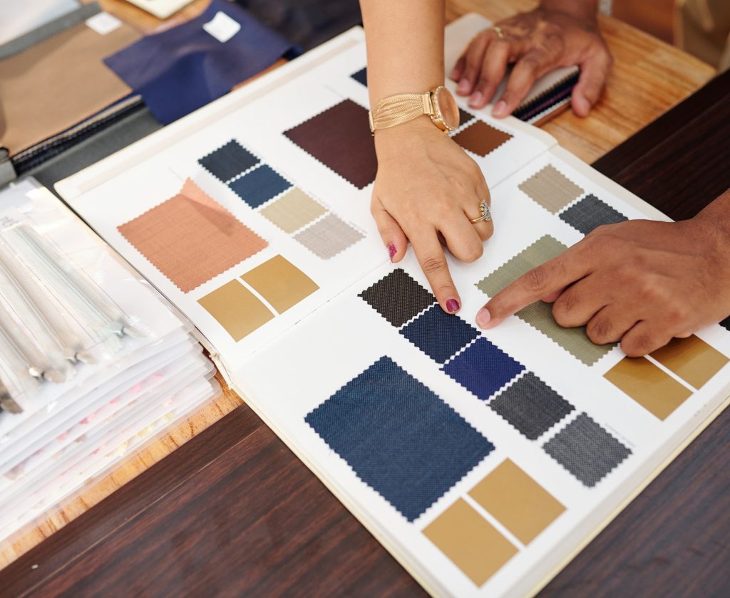choosing-fabric-from-catalog